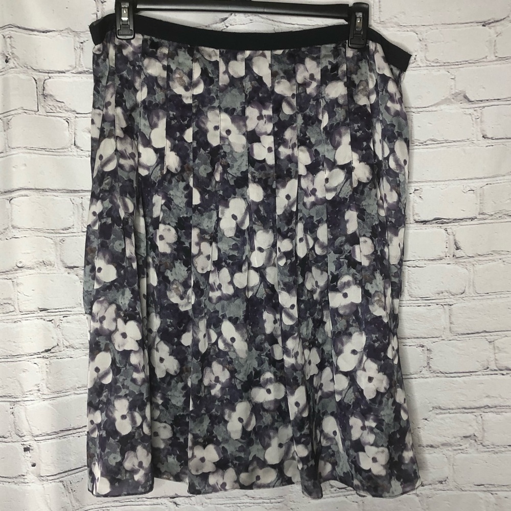 JONES NEW YORK Women Polyester Pleated Flare Skirt Multicolor Floral 16